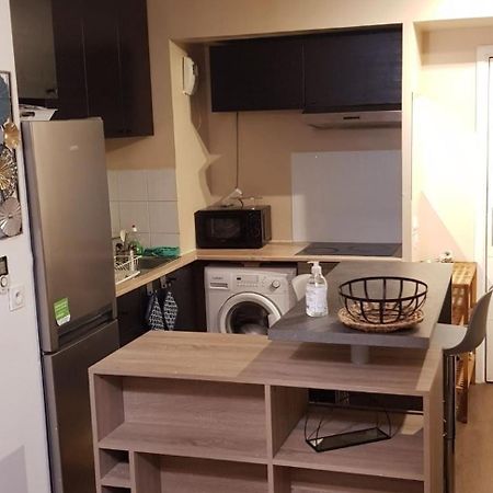 Apparemment Cosy Avec Parking Exterieur Gratuit Lägenhet Aulnay-sous-Bois Exteriör bild